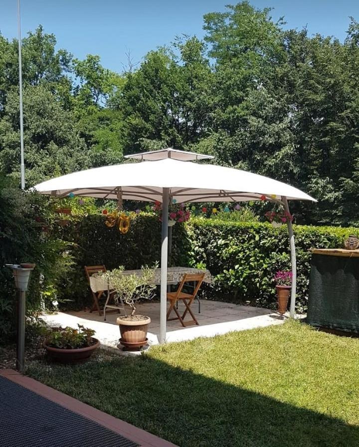 Holiday-Home-Desenzano Desenzano del Garda Esterno foto